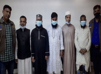 রাজধানীতে ভুয়া মুফতি পরিচয়ে প্রতারণা, গ্রেফতার ৫